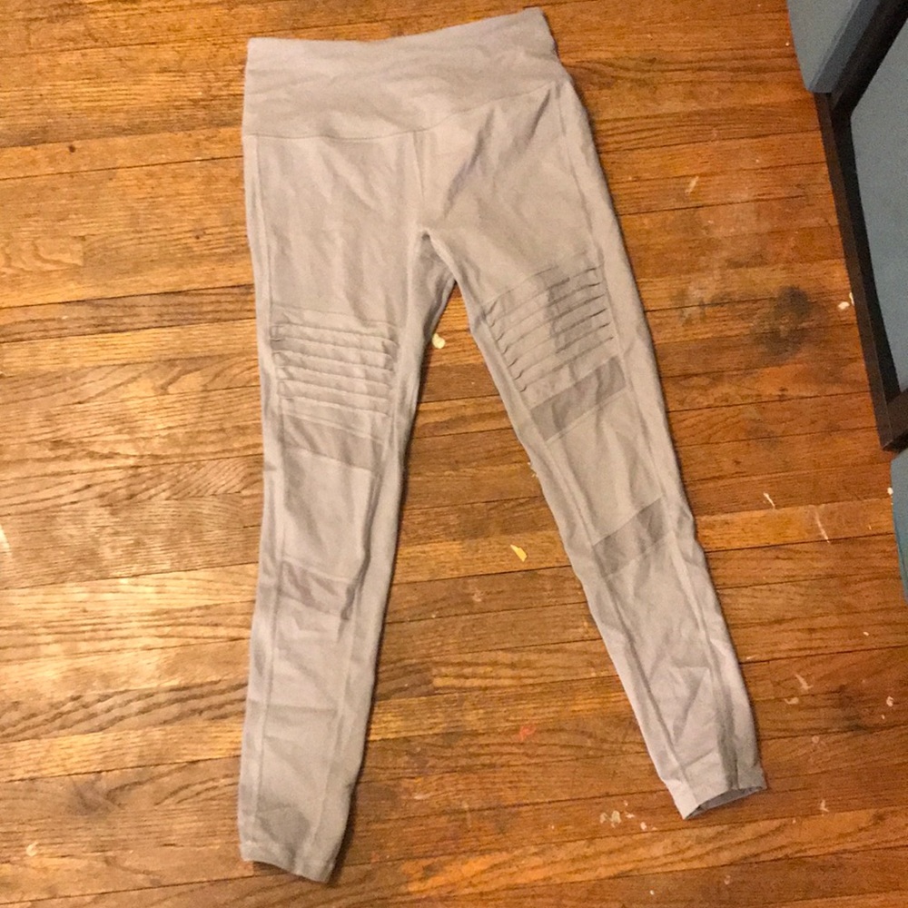 Victoria Sport Workout Pants